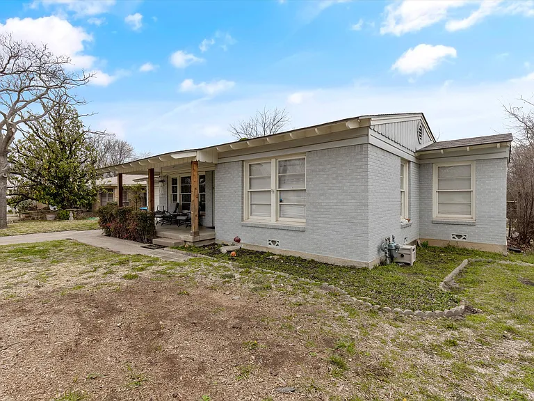 4228 Winfield Ave — Photo 22