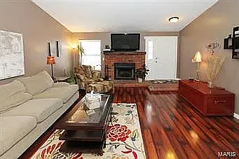 2 bed, 1.5 bath, 1138 sqft, $1,675 — Photo 3