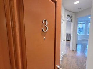 128 Saint Botolph St APT 3, Boston, MA 02115