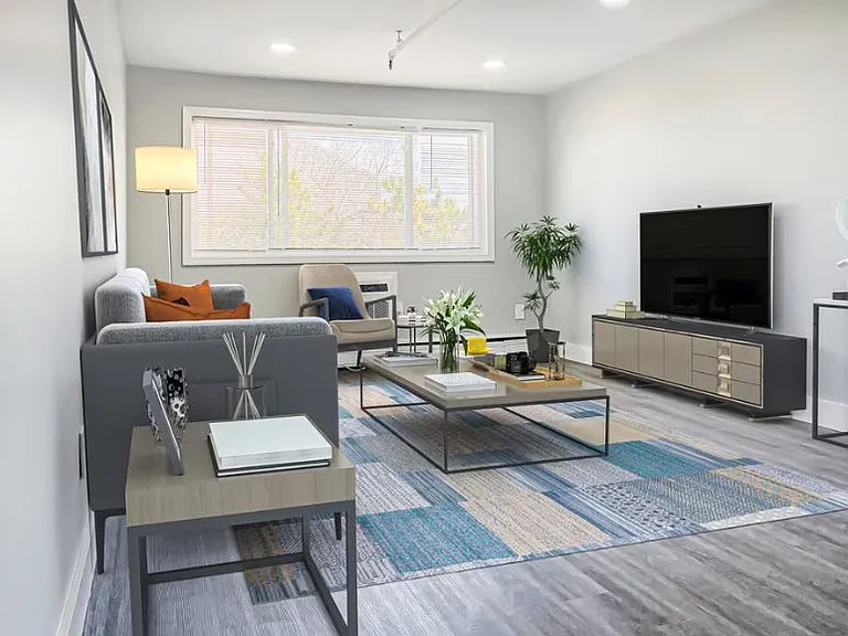 560 Beachway #18 — Photo 4