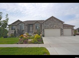 1774 S Doral Dr, Syracuse, UT 84075