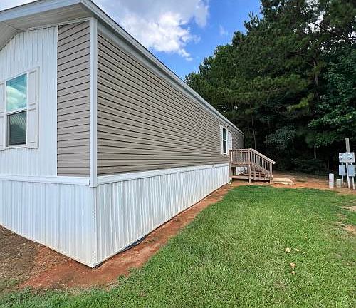5th image of 172 Teasley Ln