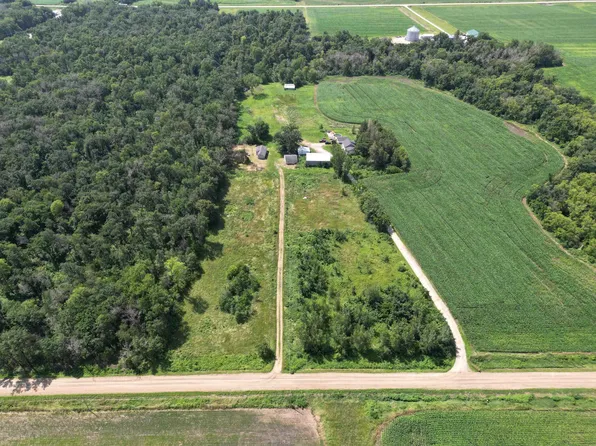 24008 195th St, Cresco, IA 52136