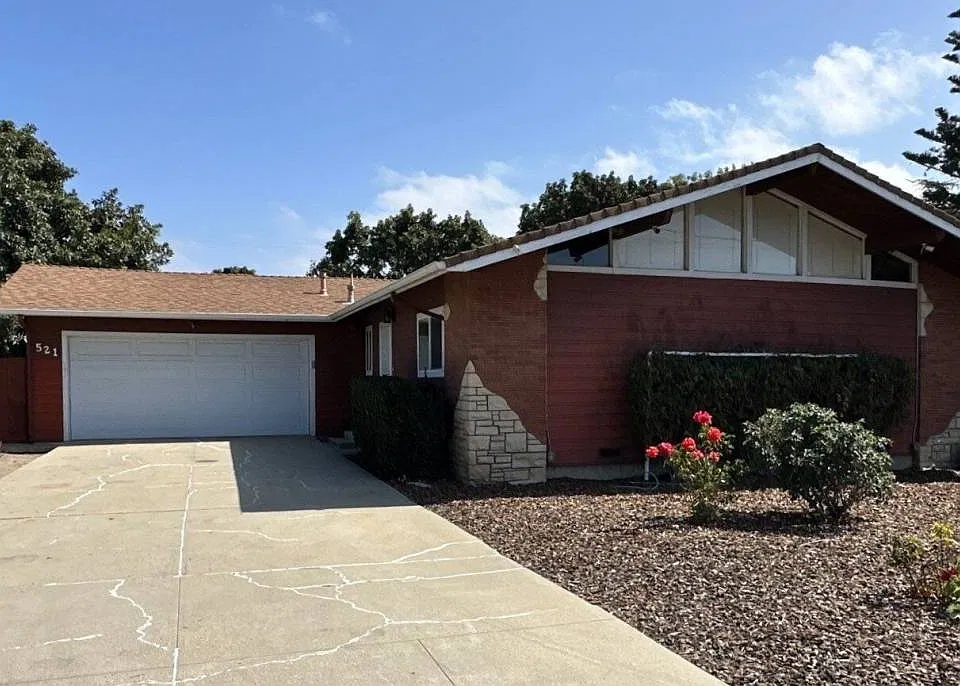 521 Orchard Ave