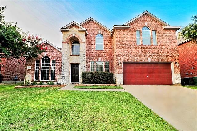 1st image of 207 Flushing Quail Dr