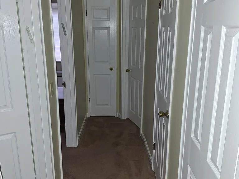 2351 Vera Ave — Photo 3