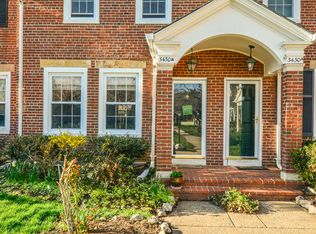 3430 S Utah St APT B, Arlington, VA 22206