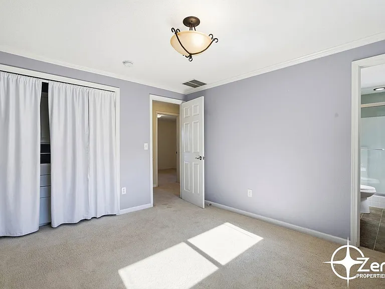 2409 SE 139th Ave — Photo 7