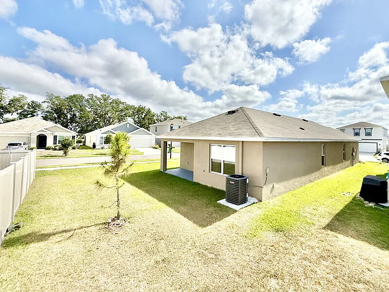 5699 Chorleywood Ln — Photo 76