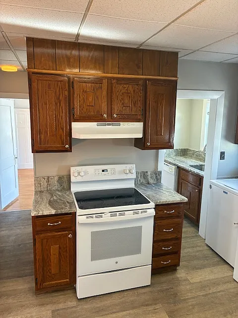 3 bed, $3,475 — Photo 4