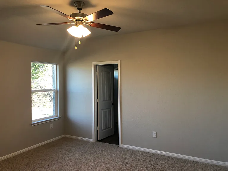 3504 Blazeby Dr — Photo 29