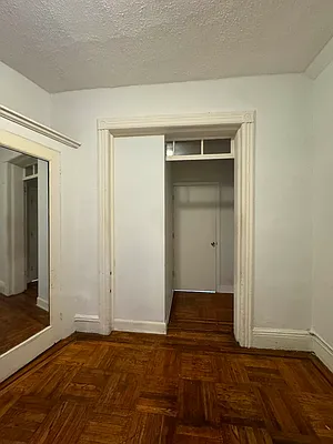 Rented by Oxford Property Group | media 13