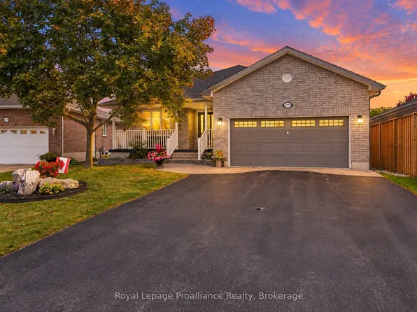 2979 Jennifer Dr, Peterborough, ON K9L 1Z9