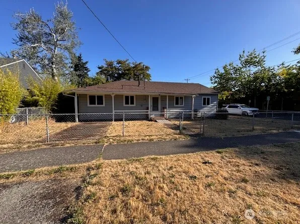 4305 N Willis Boulevard, Portland, OR 97203