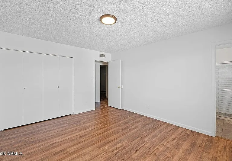 1664 E Del Rio Dr — Photo 26