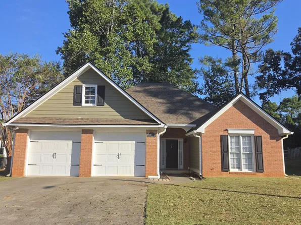 1717 Indian Ridge Dr, Woodstock, GA 30189