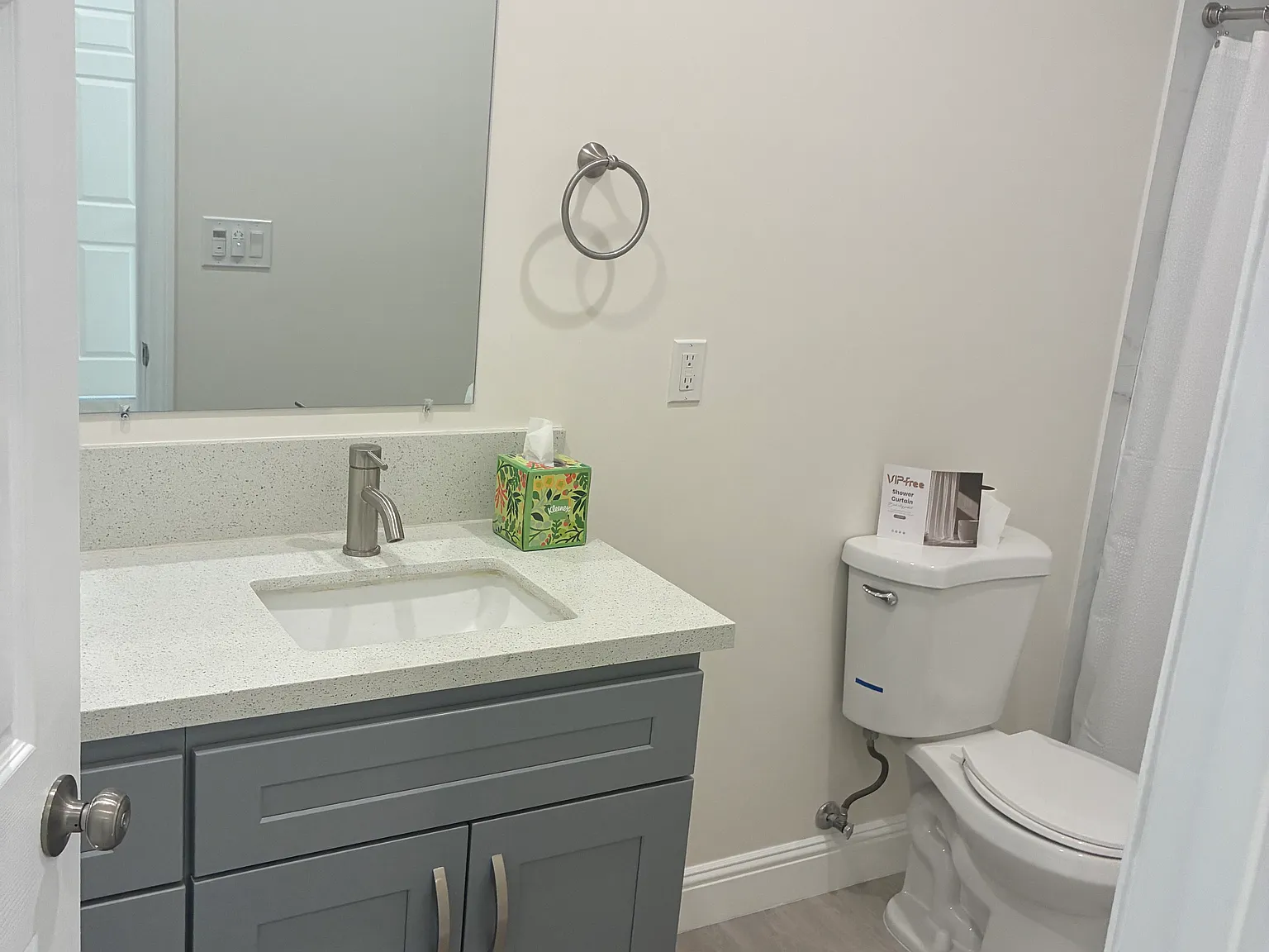 2 bed, 1000 sqft, $2,950 — Photo 4