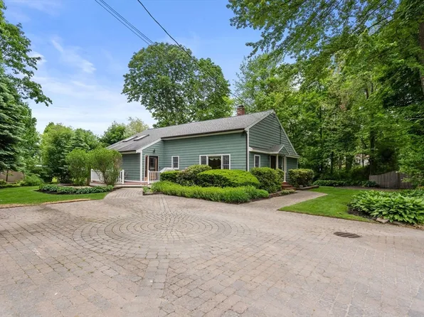 18 Ivy Rd, Littleton, MA 01460