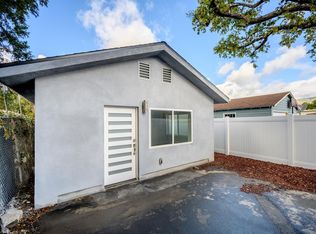 10331 Scoville Ave, Sunland, CA 91040