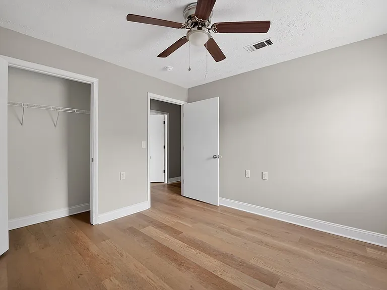 Raintree Estates — Photo 42