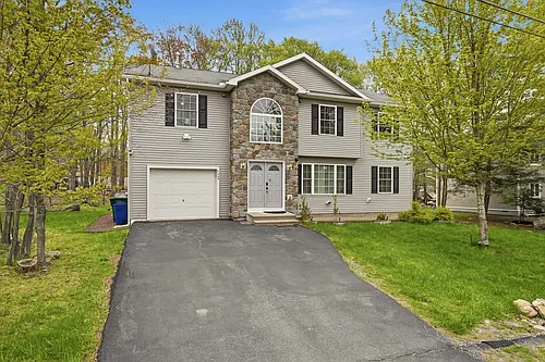 6000 Boardwalk Dr Photo 1
