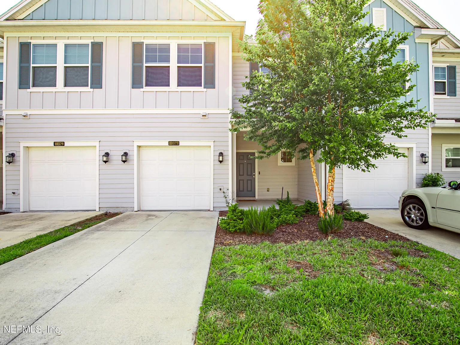 3 bed, 2.5 bath, 1574 sqft, $1,800 — Photo 2