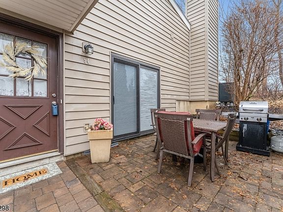 2nd image of 94 N Slope