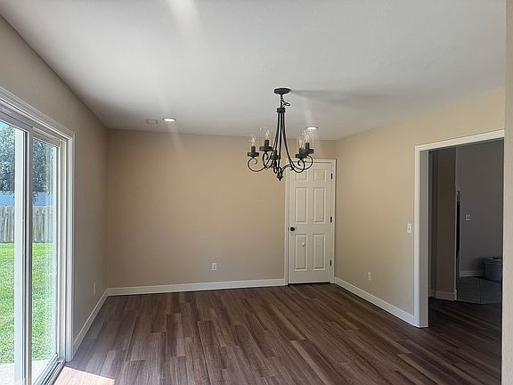 4th image of 3206 Palmer Ct