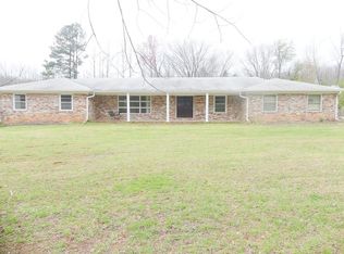 16 Lancer Trail Ct, Ridgeway, VA 24148