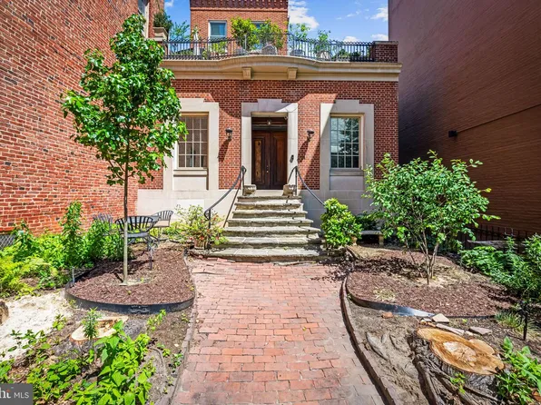 16 W Read St, Baltimore, MD 21201
