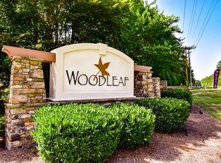 132 Trent Pines Dr, Mooresville, NC 28117