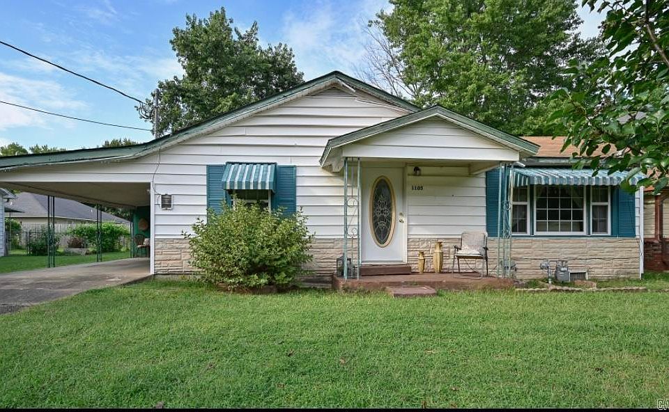 1st image of 1105 Oak Grove Ave