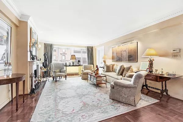 1st image of 110 E 57th St #6BCD