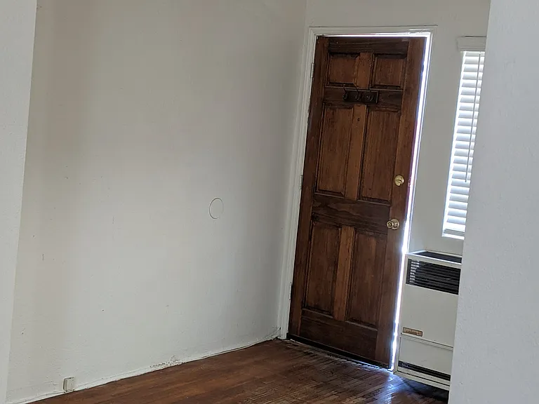 2202 Chatsworth Blvd — Photo 3
