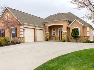 210 Hummingbird Dr, Vonore, TN 37885