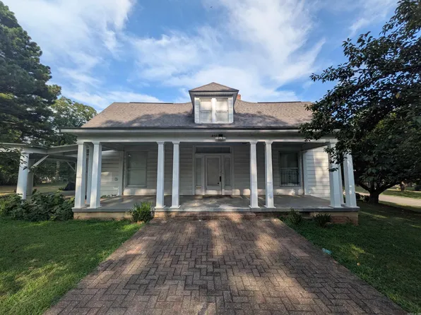 602 Avenue 2 NE, Atkins, AR 72823