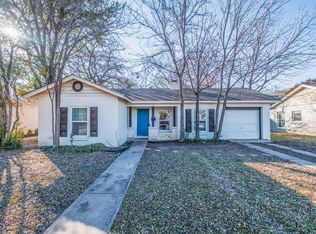 4000 Carolyn Rd, Fort Worth, TX 76109