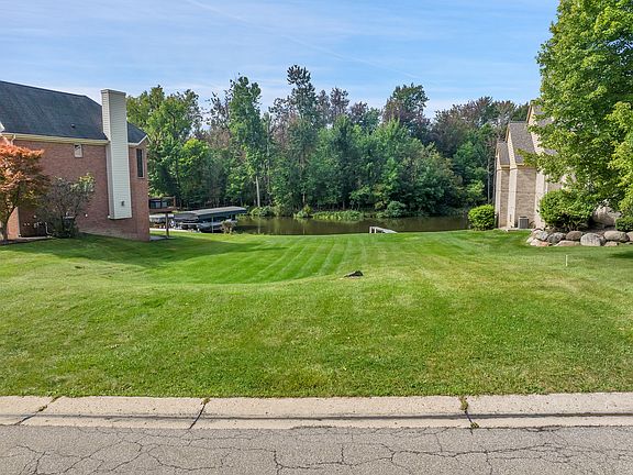 2nd image of 1134 Forest Bay Dr