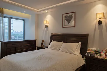 Rented by Barlavi Inc.