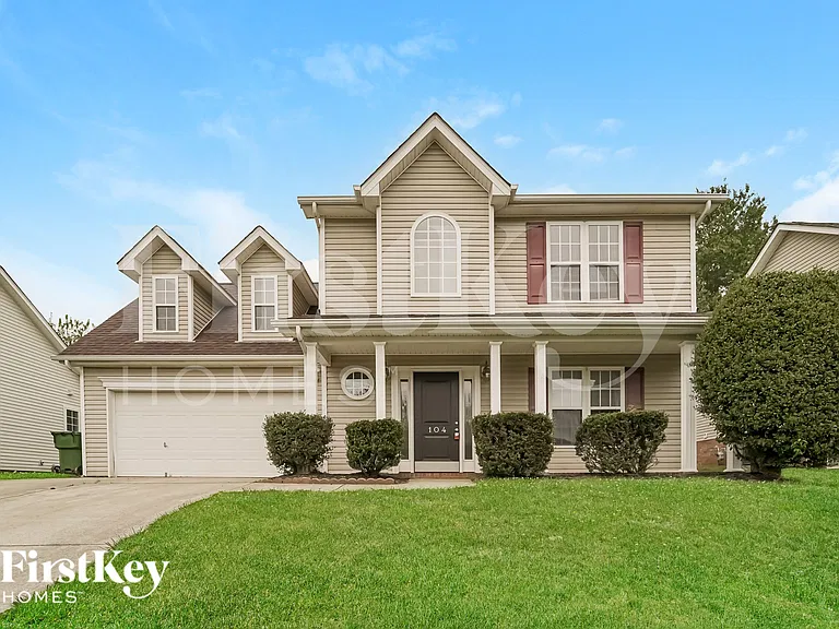 104 Arbor Ridge Rd — Photo 1