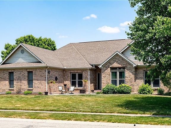 2nd image of 7705 Black Oak Dr