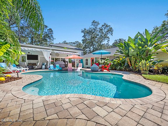 5th image of 1207 ARDEN Way