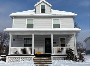 913 Foster Ave, Cambridge, OH 43725