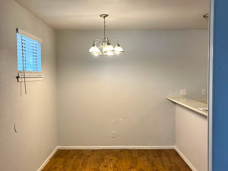 Westwinds Apartments — Photo 6