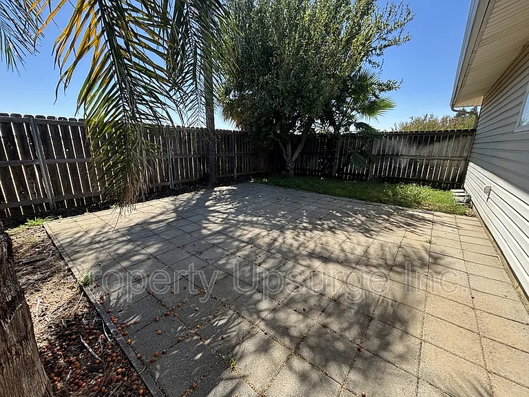 725 Kimball Rd #14 — Photo 15