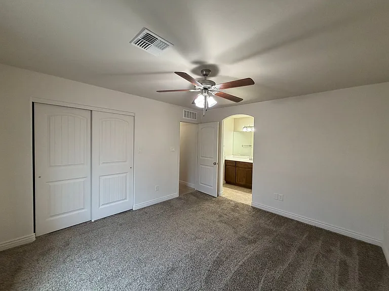 10191 E 34th Ln — Photo 14