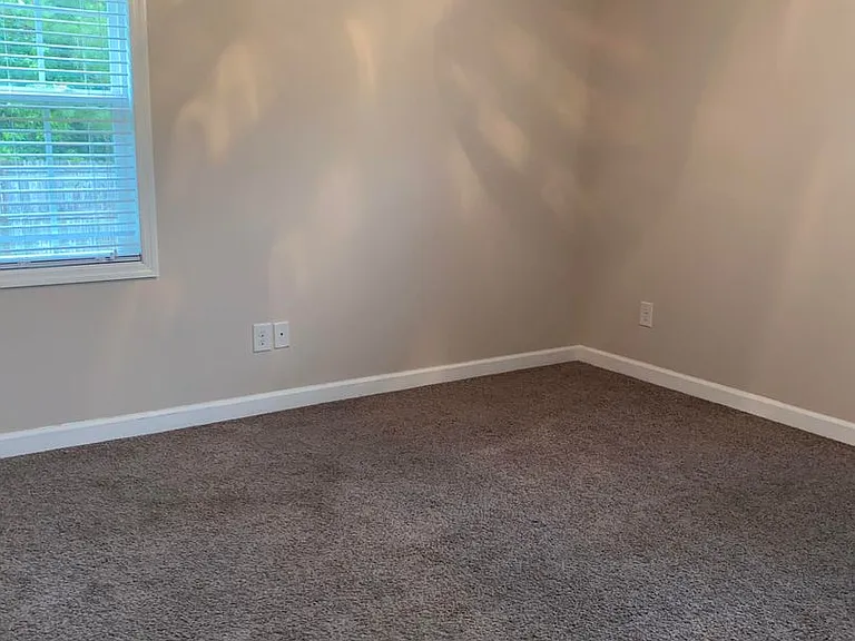 107 Arrowhead Trl — Photo 5