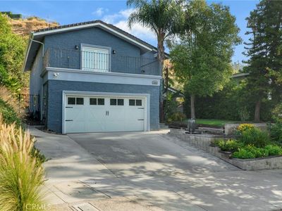 1810 N Bel Aire Dr, Burbank, CA, 91504