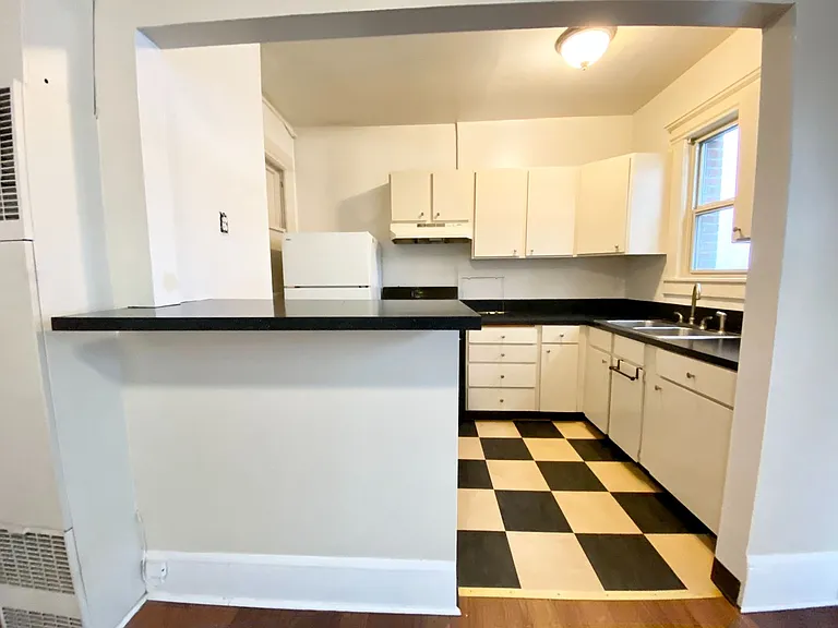 1511 Boylston Ave — Photo 27