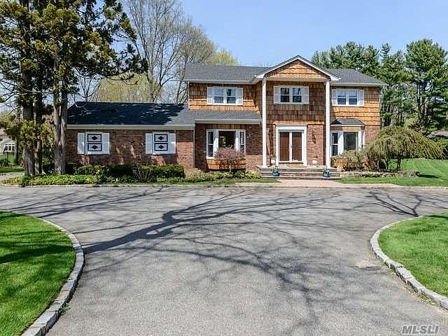 1st image of 117 Sterling Ct